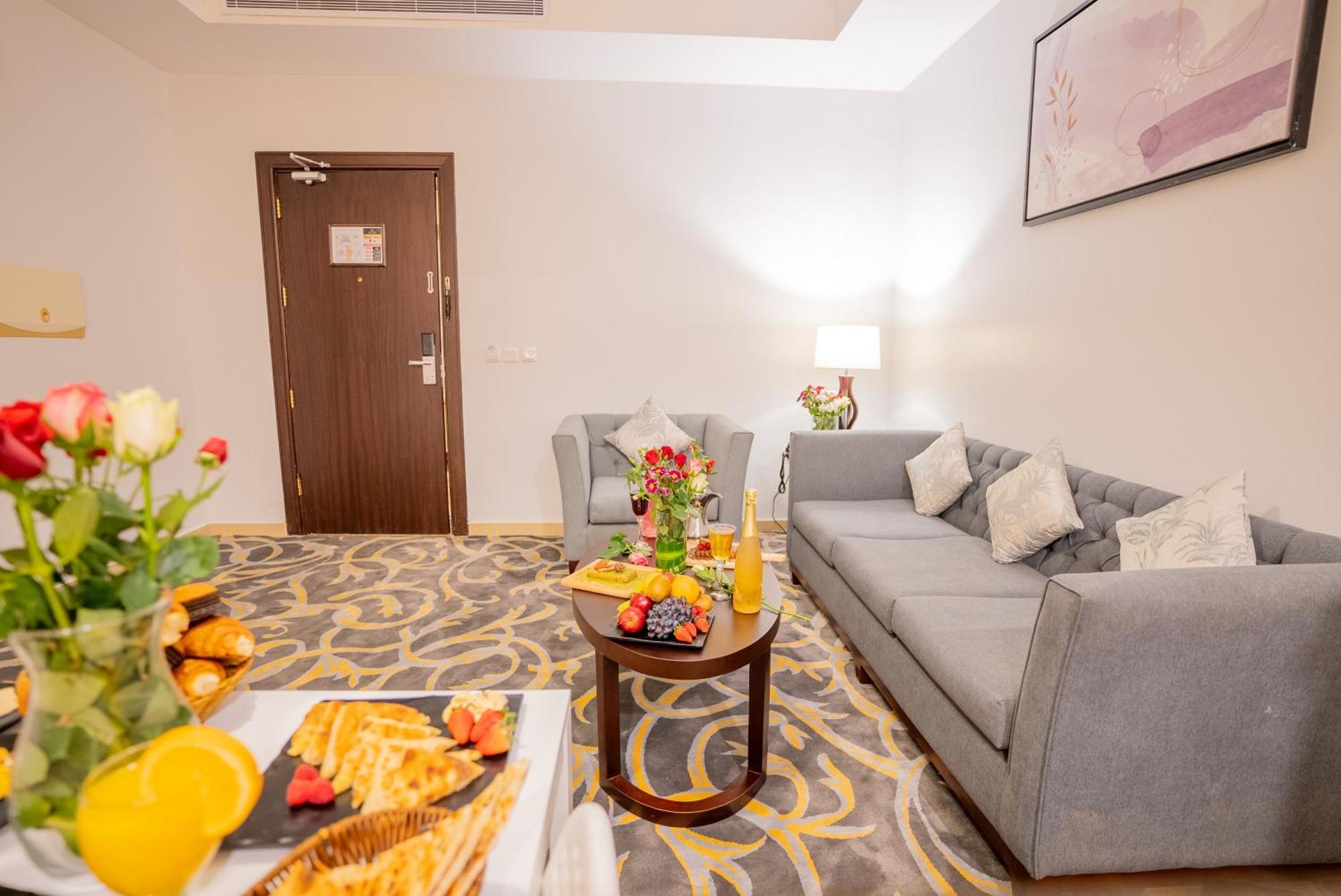 Laten Suites Al Naseem DDjeddah Extérieur photo